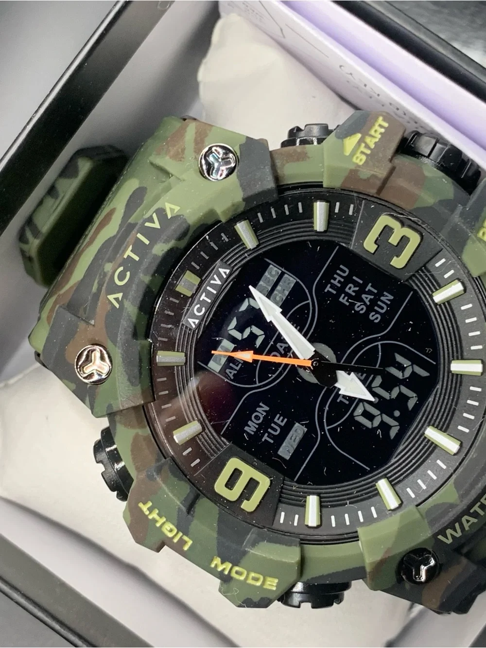 Camouflage Digital-Analog Men's Sports Watch - Green